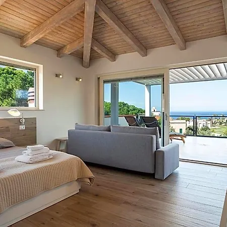 La Sul Corso Bed & Breakfast 4*